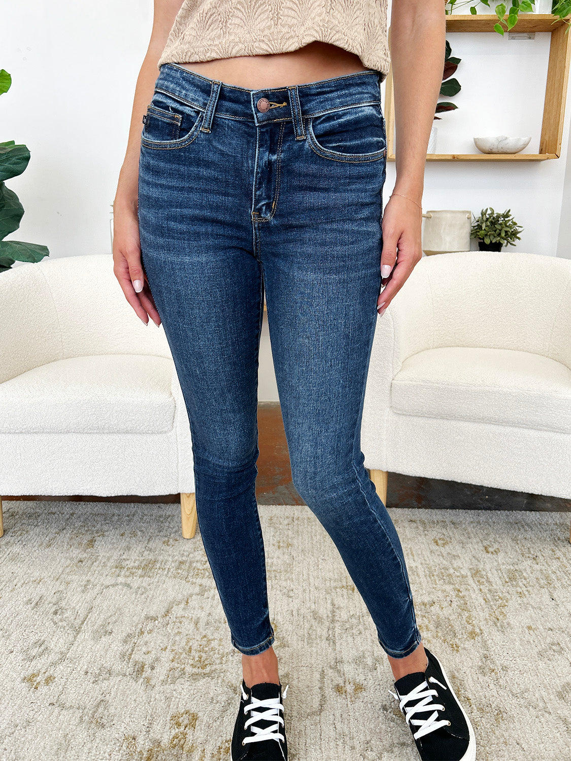 Judy Blue Full Size Classic Handsand Skinny Jeans - All Mine Now Clothing