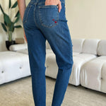 Judy Blue Full Size Queen Of Hearts Coin Pocket BF Jeans Trendsi