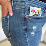 Judy Blue Full Size Queen Of Hearts Coin Pocket BF Jeans Trendsi