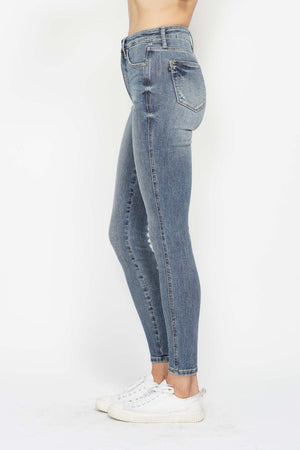 Judy Blue Full Size Tummy Control Contrast Wash Skinny Jeans Trendsi